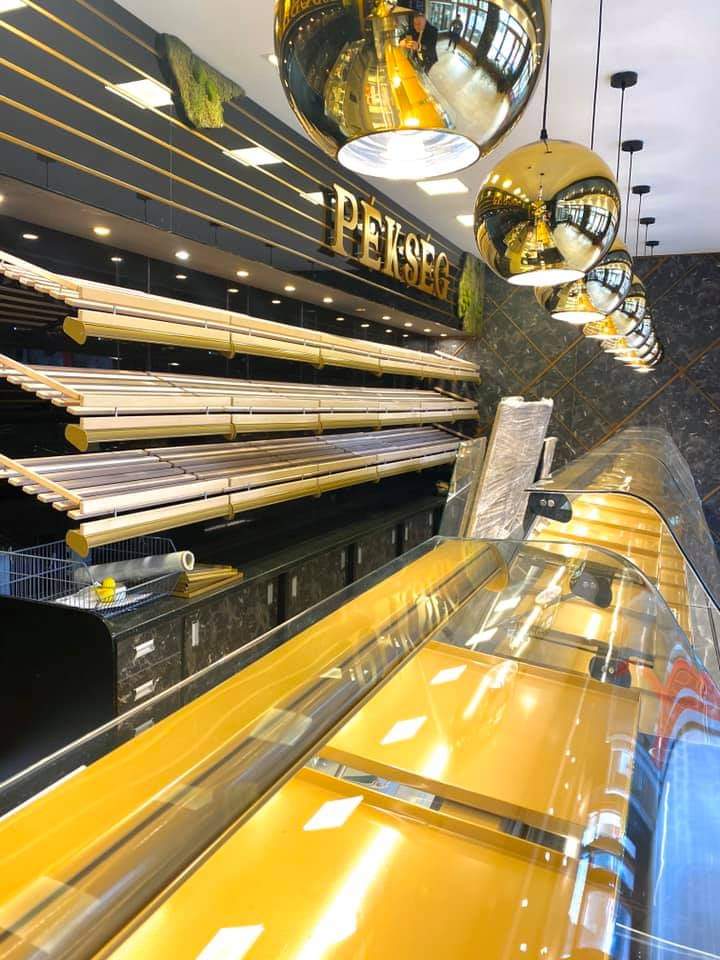 FB_IMG_1616252642847 MO1207 GOLD+BLACK - Slika 2